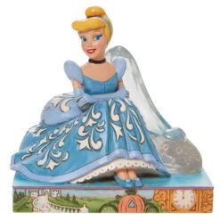 Enesco Jim Shore Disney Cinderella And Glass Slipper Figurine, 5.3"
