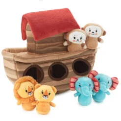 Hallmark Noah's Ark And Animals Plush Playset, 7 Pieces -Charming Home Shop Noahs Ark and Animals Plush Toy 1KFA2015 04
